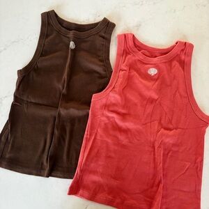 Cropped Sleeveless Tank Top - Coral Red & Brown - Shell Accents